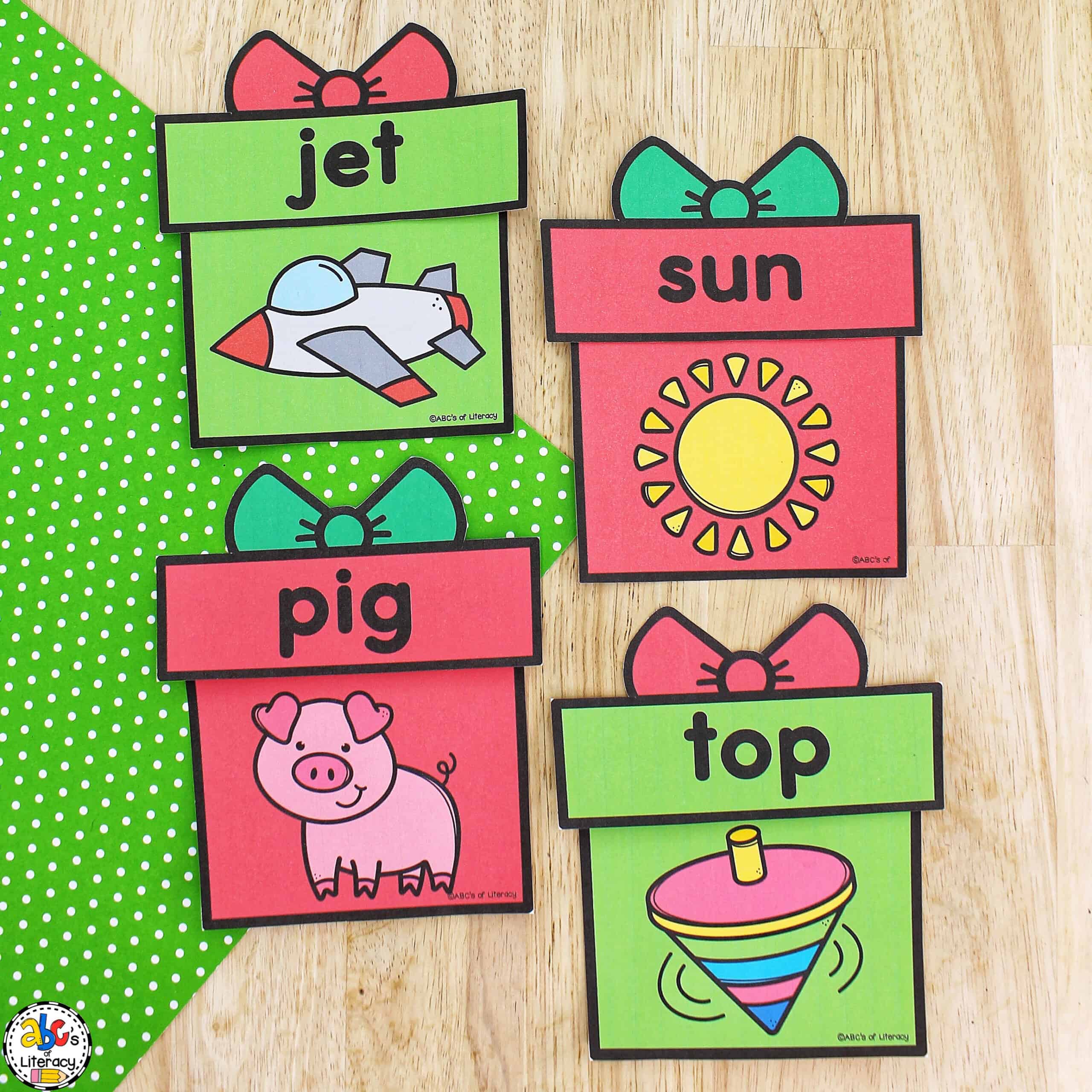 Christmas Present CVC Words Activity