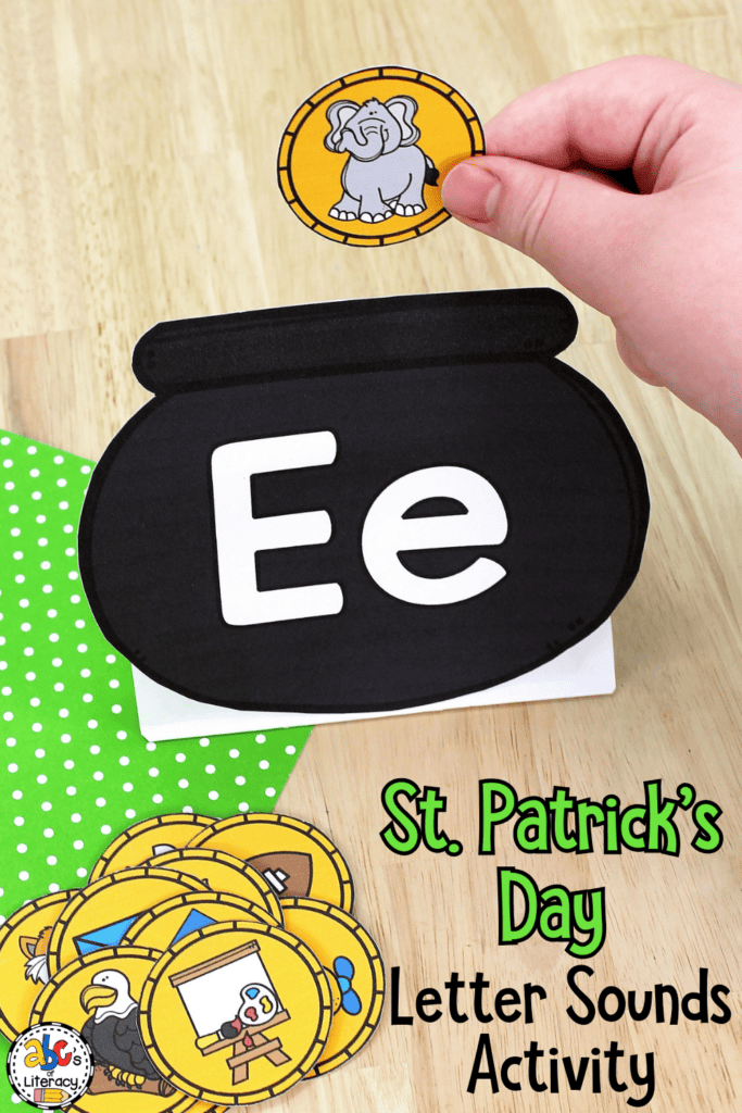 This St. Patrick's Day Beginning Sounds Activity is a hands-on resource students can use to practice sorting pictures by the letter sounds. Beginning Sound Picture Sorts